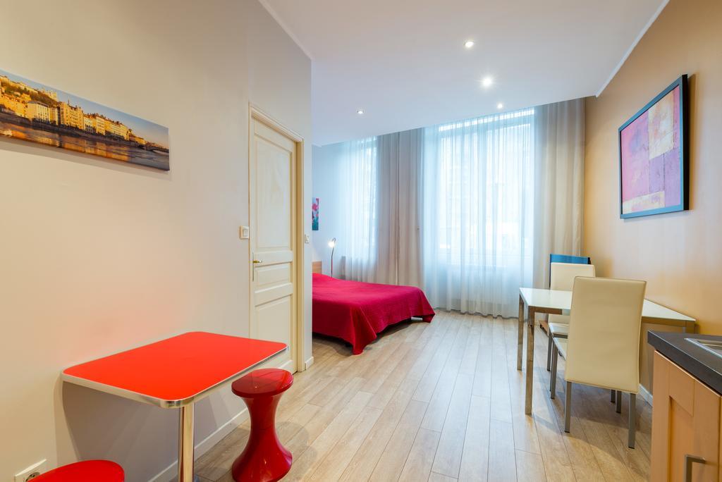 Les Studios De La Place Lyon Pokoj fotografie